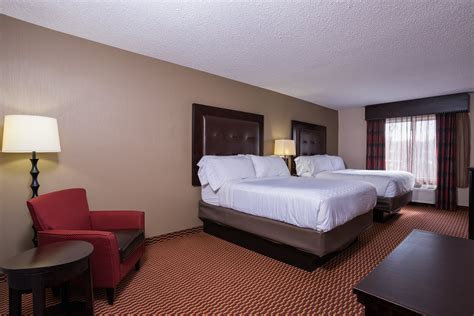 HOLIDAY INN EXPRESS NEWINGTON - HARTFORD $94 ($̶1̶0̶4̶) - Updated 2023 ...