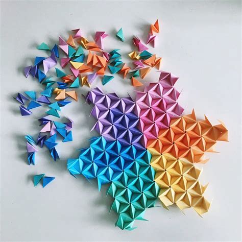 Just click the link to find out more Origami Art #origamipaper # ...