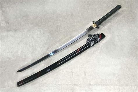 Fast cutting shinken katana