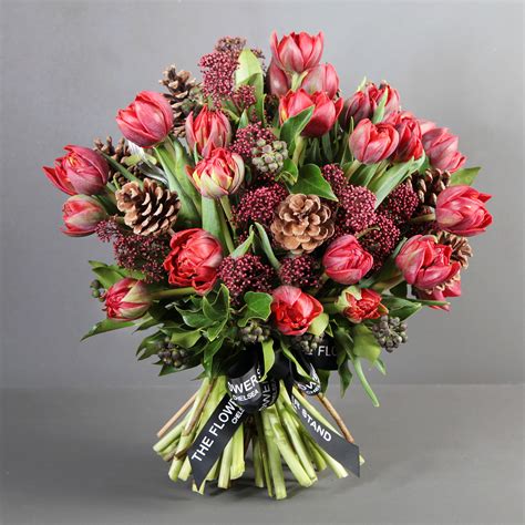 Red Tulip Christmas Bouquet | Festive Flowers London Same Day Delivery