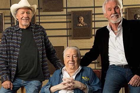 Country Music Hall of Fame Inductees 2013 Revealed