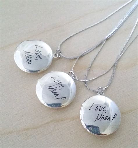 Personalized engraved jewelry necklaces - Disk Trend Magazine