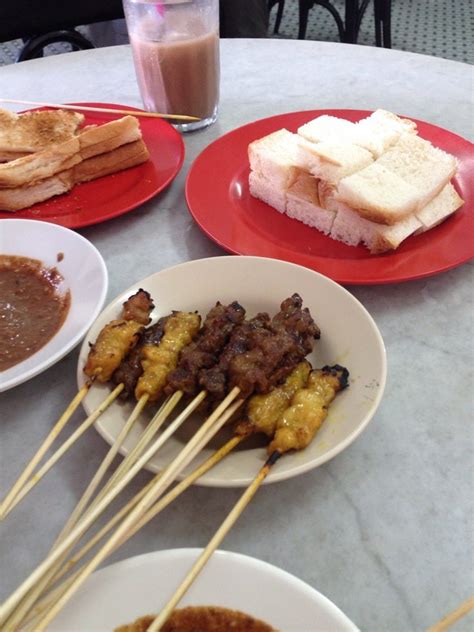 8 Best Restaurants In Kota Kinabalu Worth Visiting | The Kind Helper