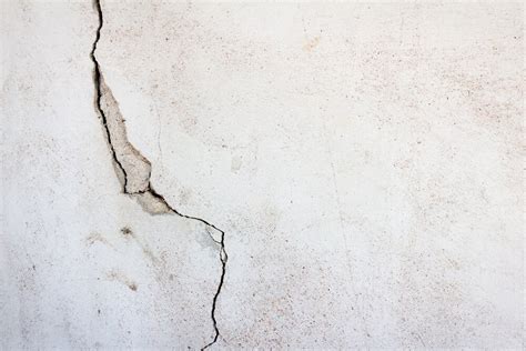 Types of Cracks on Walls — Ram Jack OKC