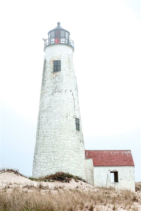 How To Visit All 3 Nantucket Lighthouses (2024) - New England Wanderlust