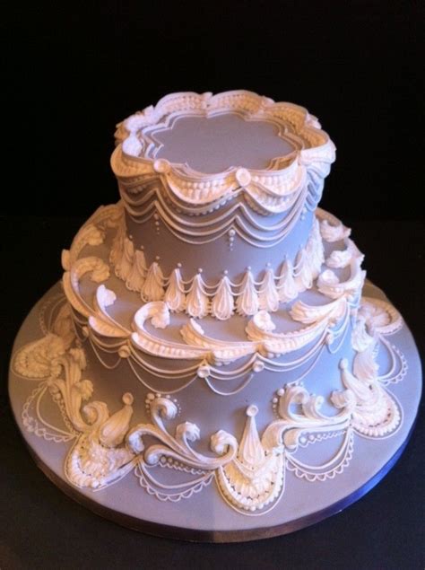 Pin by leslie mower on haunted wedding | Cake decorating, Royal icing ...