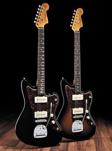 Fender Jaguar vs Jazzmaster 2 | AxeDr.com