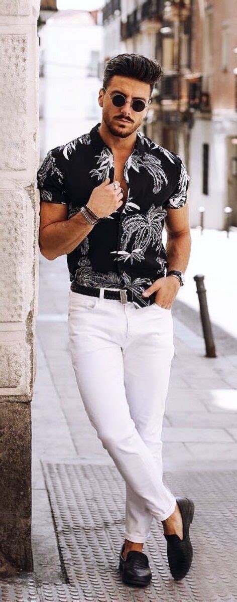 40 Best Tucked In Shirt Outfits For Men – Macho Vibes