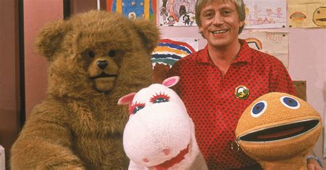 'The Voice' UK: Bungle From 'Rainbow' Actor Paul Cullinan Among New ...