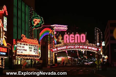 Photographs of Reno, Nevada : Downtown Reno at Night & The Reno Arch ...