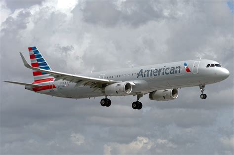 Airbus A321-200 - American Airlines. Photos and description of the plane