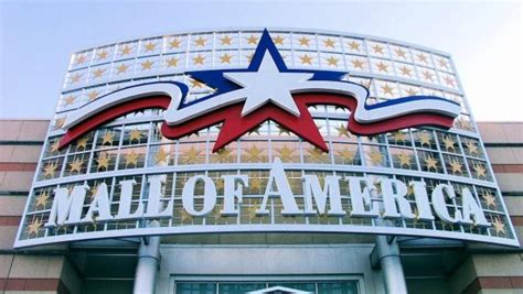 Authorities say no 'credible threat' on Mall of America