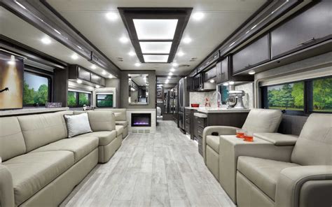 5 Largest RVs for Sale | Lazydays RV