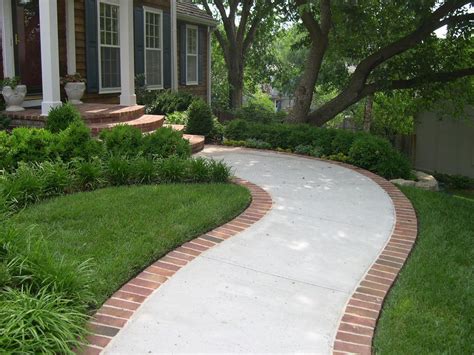 Nice 40 Gorgeous Front Yard Pathways Landscaping Ideas on A Budget ...