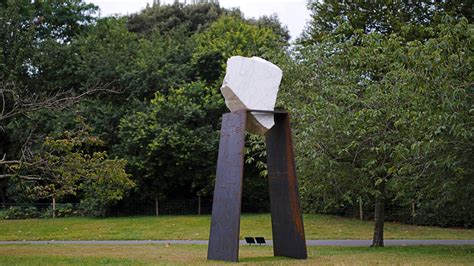 Frieze Sculpture | Frieze