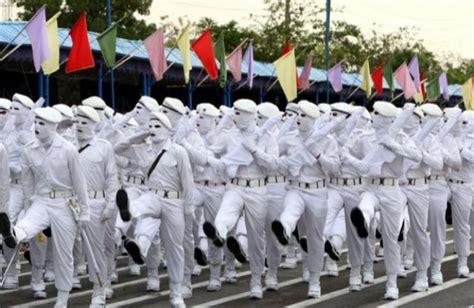 The New Taiwanese Army Uniforms Will Give You a Fright (9 pics ...