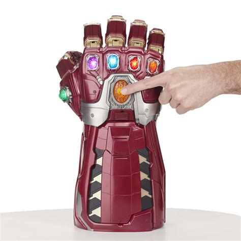 Marvel Avengers Endgame Legends Gear Infinity Power Gauntlet Prop ...