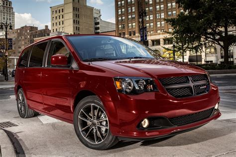 2022 Dodge Caravan Picture | Grand caravan, Mini van, Dodge