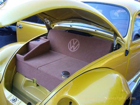 VW Beetle interior: new carpets and mats real leather seats, door cards ...