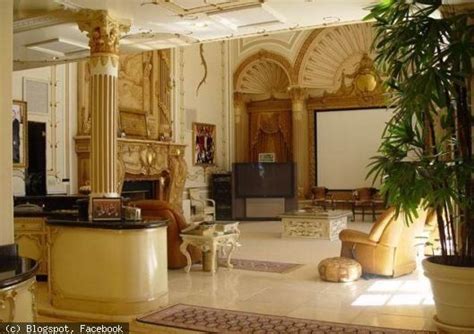 Mannat House Interior / Shah rukh khan is one of bollywood's biggest ...