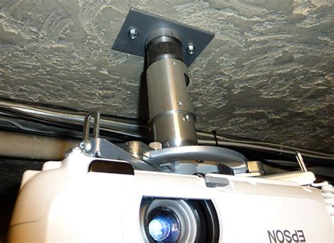 Epson Universal Projector Ceiling Mount Review: Get Up (Get on Up ...