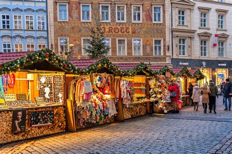 8 Reasons to Take a Christmas Markets Cruise