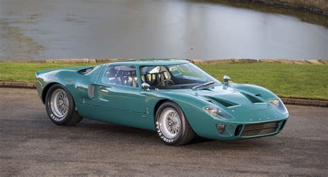 Road-Legal 1966 Ford GT40 Is a Green Time Capsule - autoevolution