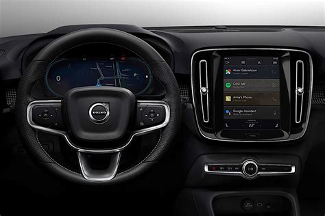 Volvo XC40 Electric Interior Revealed, Infotainment Runs on Android ...