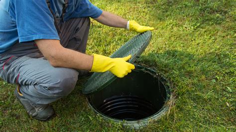 How Much It Costs To Repair Your Septic Tank