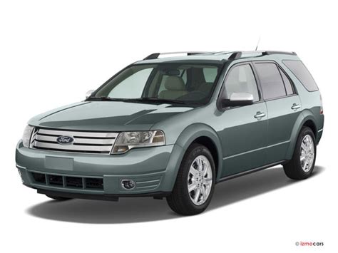 2009 Ford Taurus X Review, Pricing, & Pictures | U.S. News