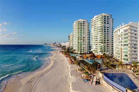 This New Hotel Brand Is Launching An All-Inclusive In Cancun Hotel Zone ...