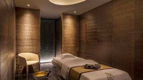 Tower Bridge Spa | Four Seasons Hotel London at Tower Bridge