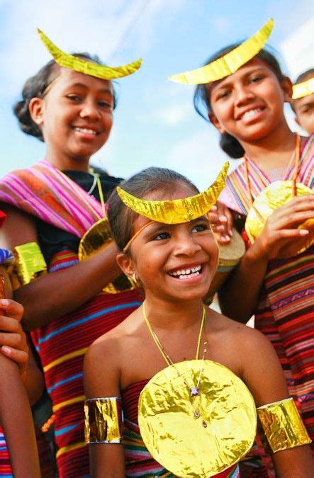 East Timor | Budaya, Indonesia, Fotografi