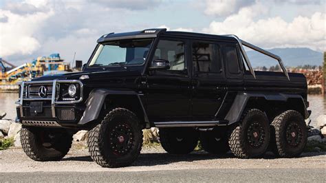 Raid the 401K: 2014 Mercedes-Benz G63 AMG 6x6 for sale on Bring a Trailer