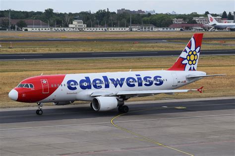 HB-JJL Edelweiss Air Airbus A320-214 , TXL , 10.07.2018 - Flugzeug-bild.de