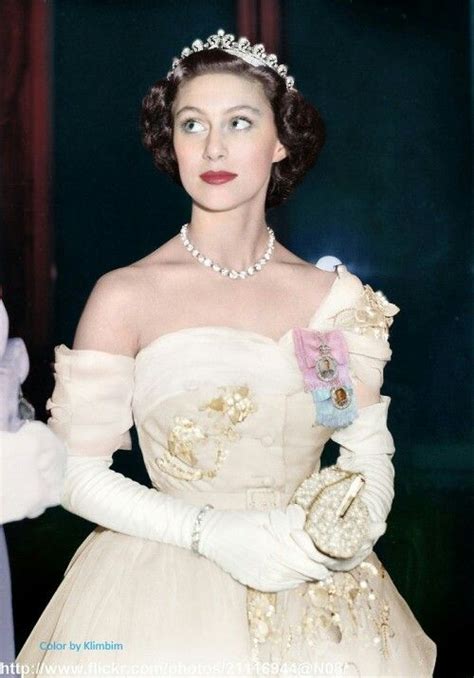 beautiful colorizations of Queen Elizabeth and Princess Margaret made ...