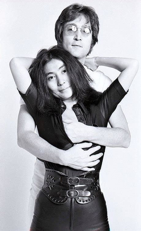 A FADED PICTURE : John Lennon & Yoko Ono