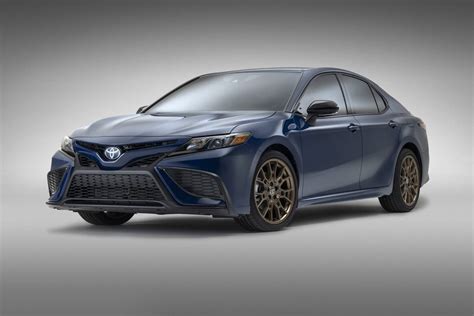 2023 Toyota Camry Hybrid Prices, Reviews, and Pictures | Edmunds