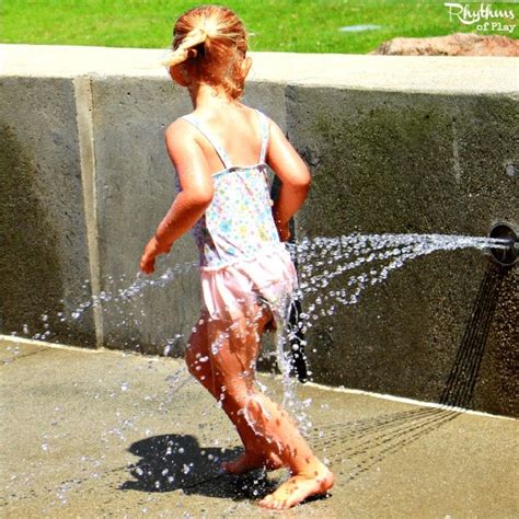 Splash Pad Benefits and Safety Tips - Rhythms of Play