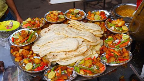 Delhi Street Food - Top 10 Places To Explore - | TheTravelShots