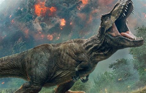 It's a T-Rex Versus a Lion in Ferocious new Jurassic World: Fallen ...