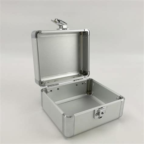 Middle Aluminium Storage Box 90 Degree Open , Aluminum Tool Case With Foam