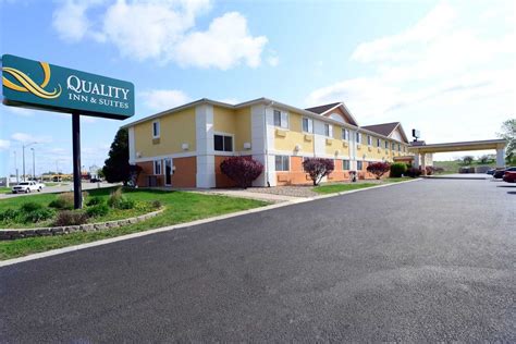 Quality Inn & Suites Springfield Illinois Hotel | Hotel, Suites ...