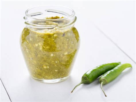 Cajun Serrano Pepper Hot Sauce Recipe | CDKitchen.com