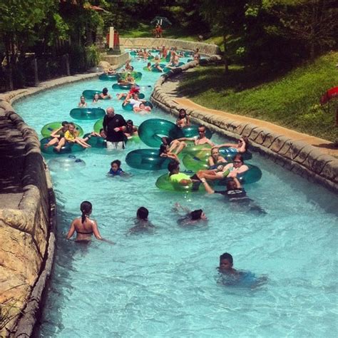 Dollywood Splash Country - Water Park