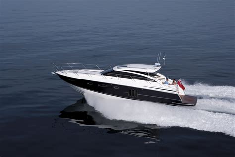 Princess V52 Yacht - 2012 Motor Boat of the Year Award Winner for the ...