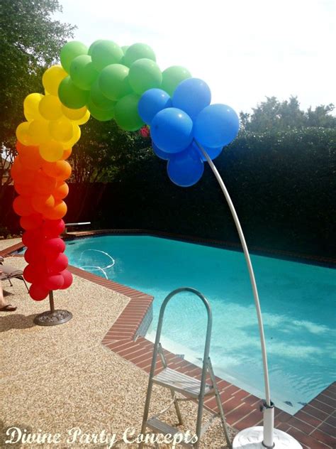 diy balloon stand arch - Damaris Montano