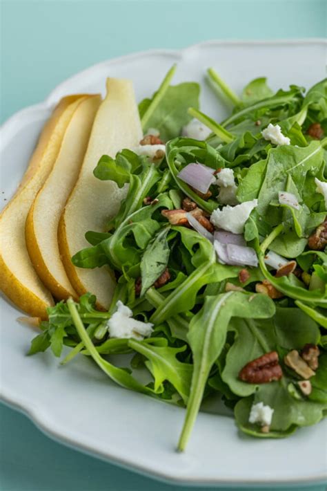 10-Minute Arugula Pear Salad — Marley's Menu