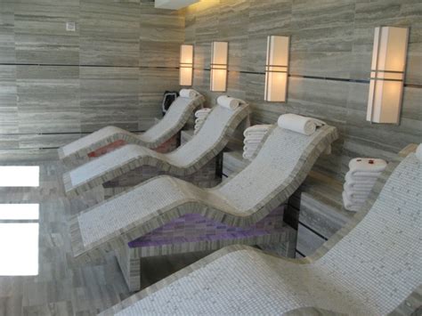 Mandarin Oriental Las Vegas | Spa lounge, Internal design, Sauna steam room