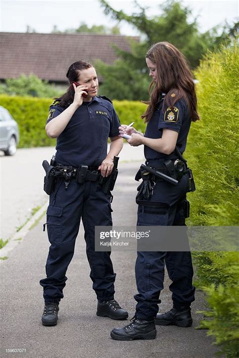 Women in Uniform: Inspiring Female Police Officers